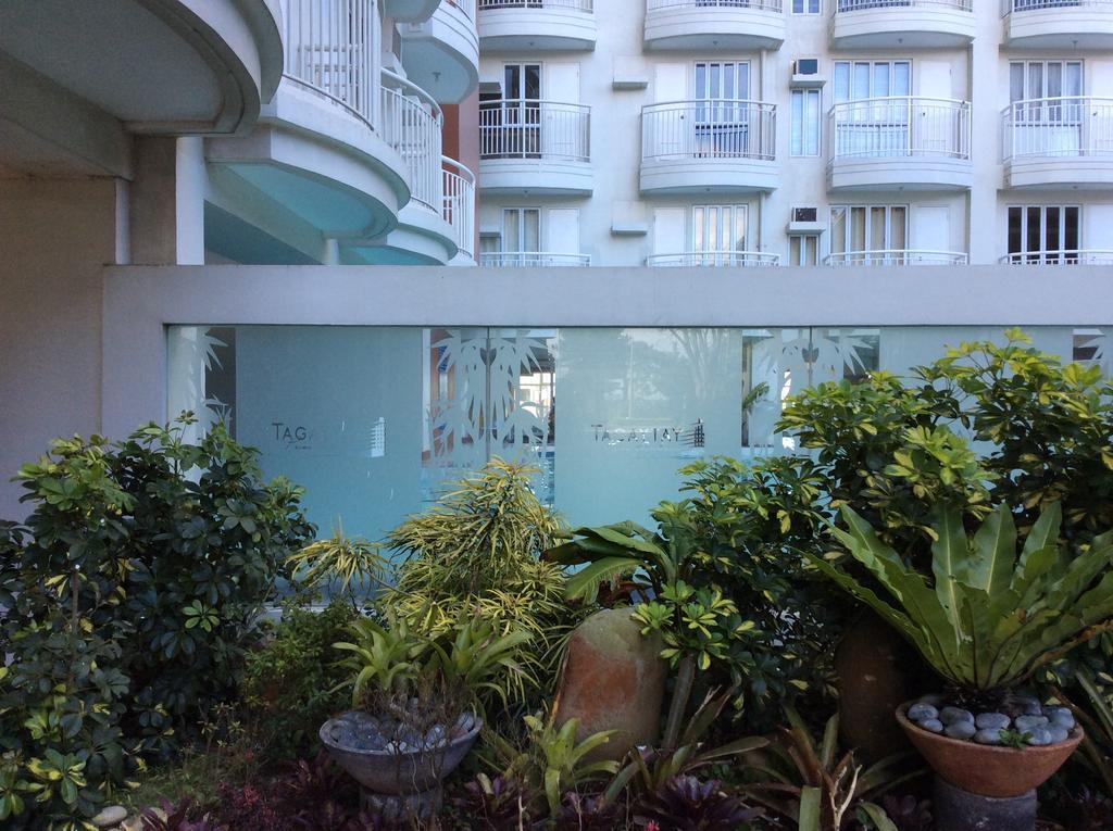 Mary'S Crib Cityland Prime Tagaytay With Free Wifi & Swimming Tagaytay City Екстер'єр фото